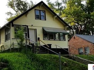 4739 N 39th St, Omaha, NE 68111