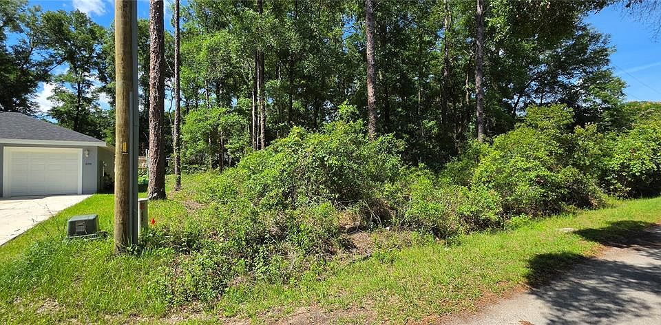 2nd image of LOT 10 NW 61st Ln Lot 10