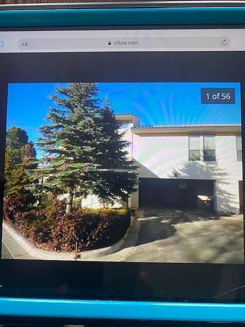 Front entrance - 2 car garage