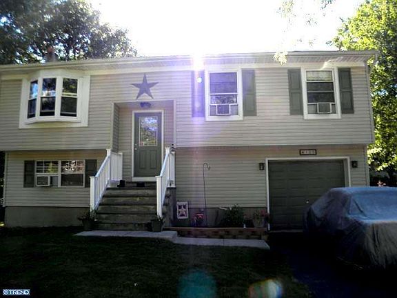 2nd image of 100 Sepulga Dr