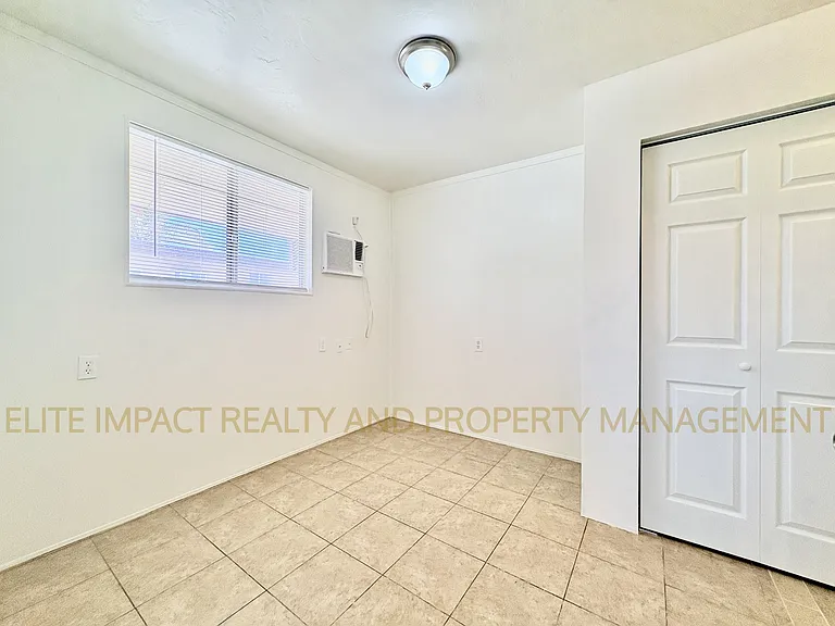 2466 N Treat Ave #1 — Photo 11