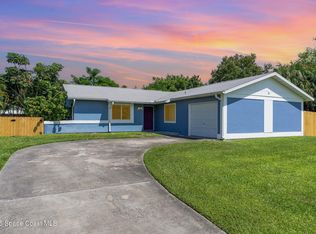 1281 Dawn St NE, Palm Bay, FL 32905