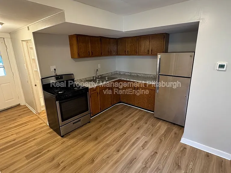 173 Princeton Ave #4 — Photo 3