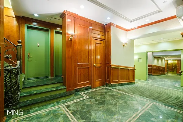 Rented by MNS Marketing | media 82