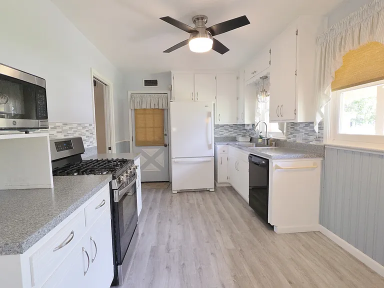 528 Rittiman Rd — Photo 5