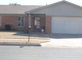 3235 93rd St, Lubbock, TX 79423