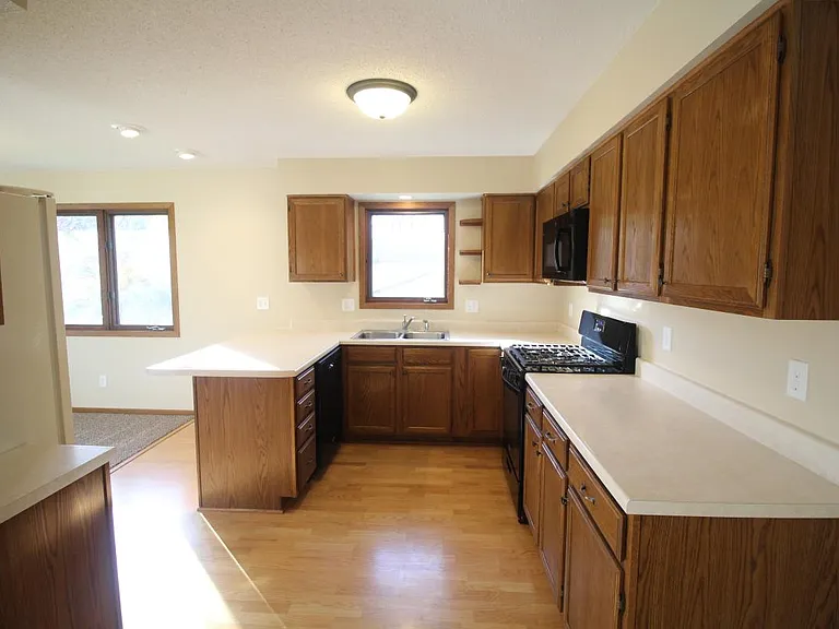 1670 Pleasantview Dr — Photo 7