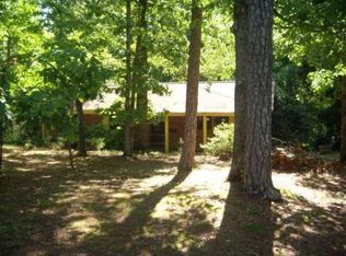 6103 Lake Lanier Heights Rd, Buford, GA 30518