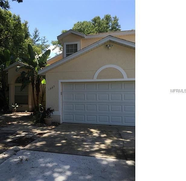 1st image of 1925 Brittany Ln
