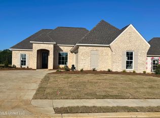 302 Willow Way, Canton, MS 39046