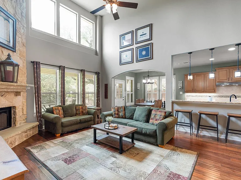 420 Wild Rose Dr — Photo 6
