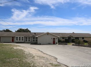 367 Charles Rd, Kerrville, TX 78028