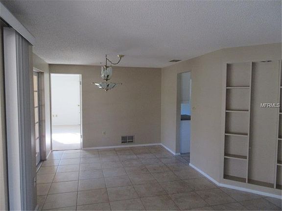 5th image of 22585 Elmira Blvd