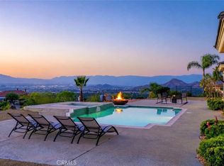 6201 Omega St, Riverside, CA 92506