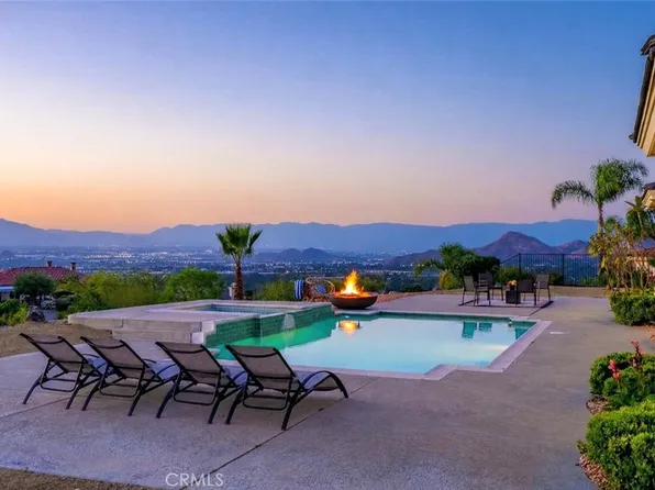 6201 Omega St, Riverside, CA 92506