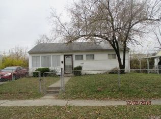 1157 Graystone Dr, Dayton, OH 45417