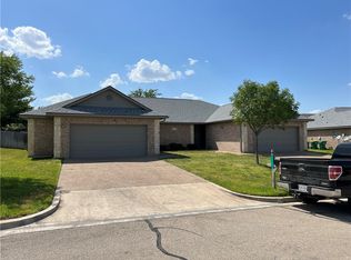 3033-3037 Buckskin Ln, Waco, TX 76706
