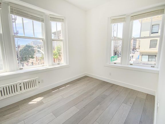 4th image of 980 Bush St APT 404