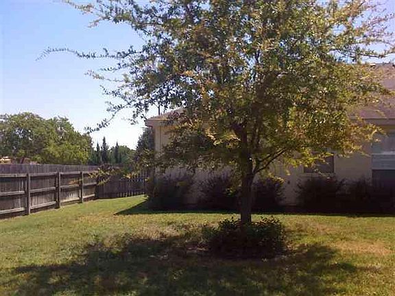 5th image of 4502 Waterbury Dr