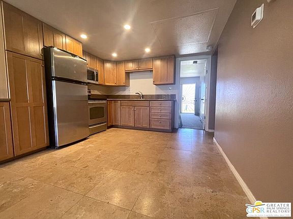 5th image of 64275 Spyglass Ave Unit 49