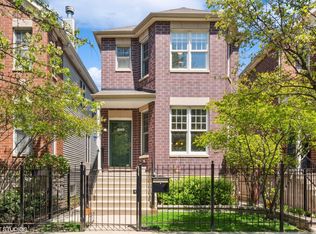 346 W Scott St, Chicago, IL 60610