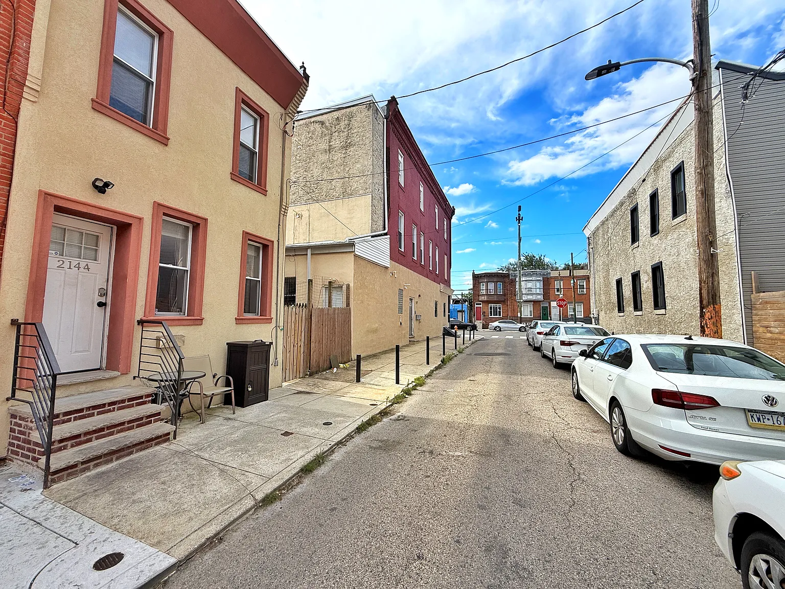 2 bed, 1000 sqft, $1,995 — Photo 2