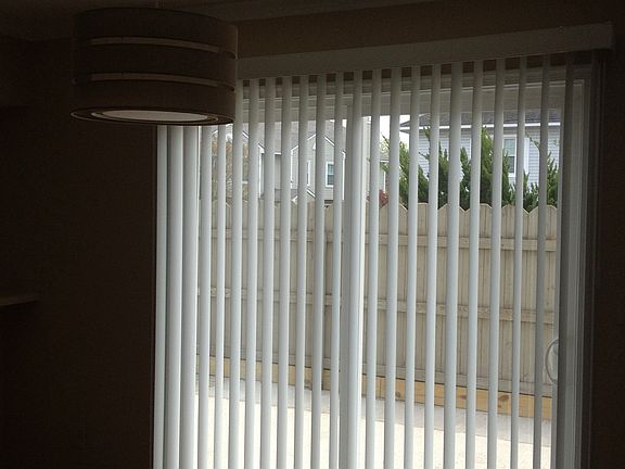 3rd image of 4416 Segovia Ct