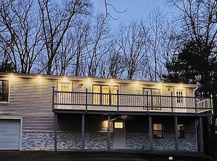 3120 Sheriff Ln, East Stroudsburg, PA 18302