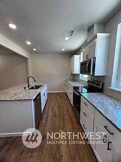 5th image of 12111 126th Avenue Ct E #29