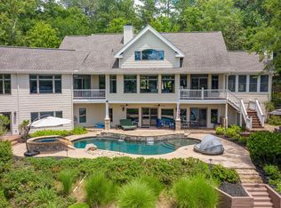 2541 Club Dr, Greensboro, GA 30642
