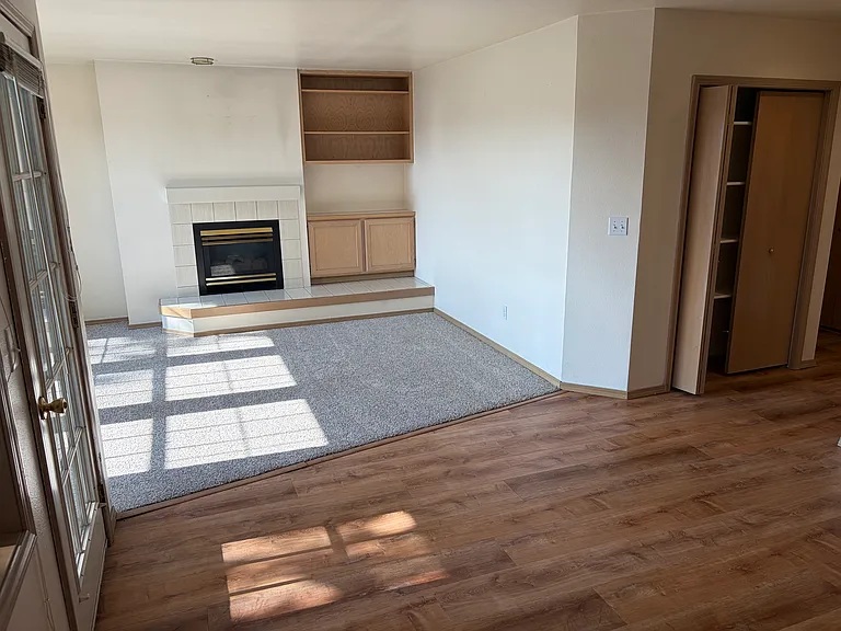 8353 N Village Dr — Photo 15