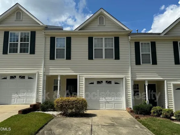 4804 Tanglewood Oaks St, Raleigh, NC 27610