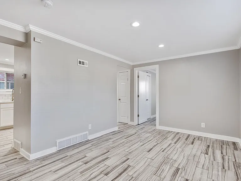 4303 Pearl St — Photo 11