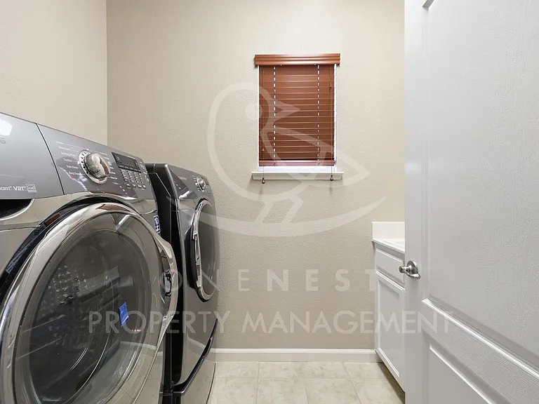 2127 Ranch View Dr — Photo 33