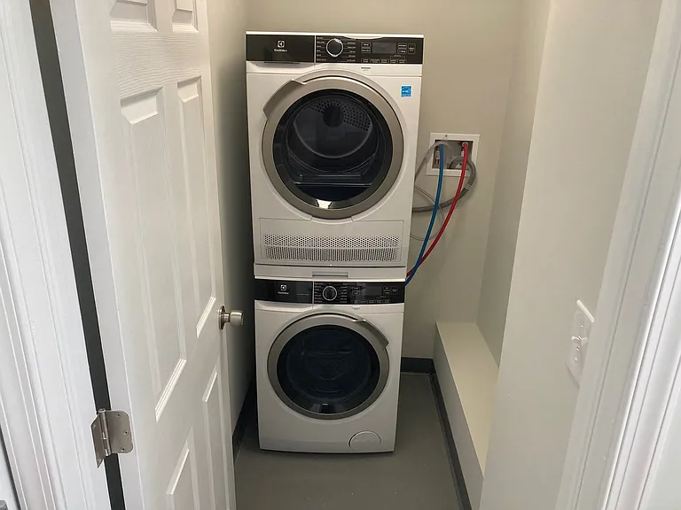 Washer Dryer - Copy Washer Dryer - Copy