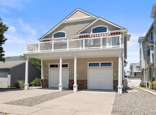 137 66th St #E, Sea Isle City, NJ 08243