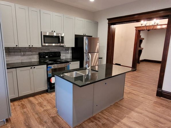 112 E Pike St