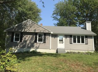 1 Paquatanee Pl, Biddeford, ME 04005
