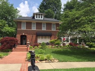404 E Commercial St, Charleston, MO 63834