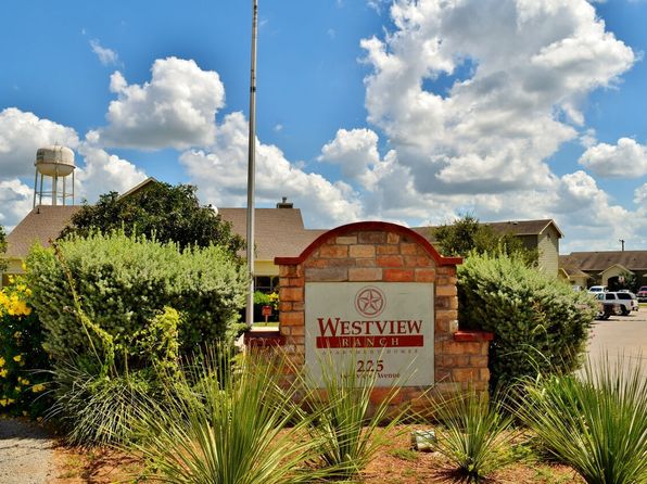 225 Westview Rd #601