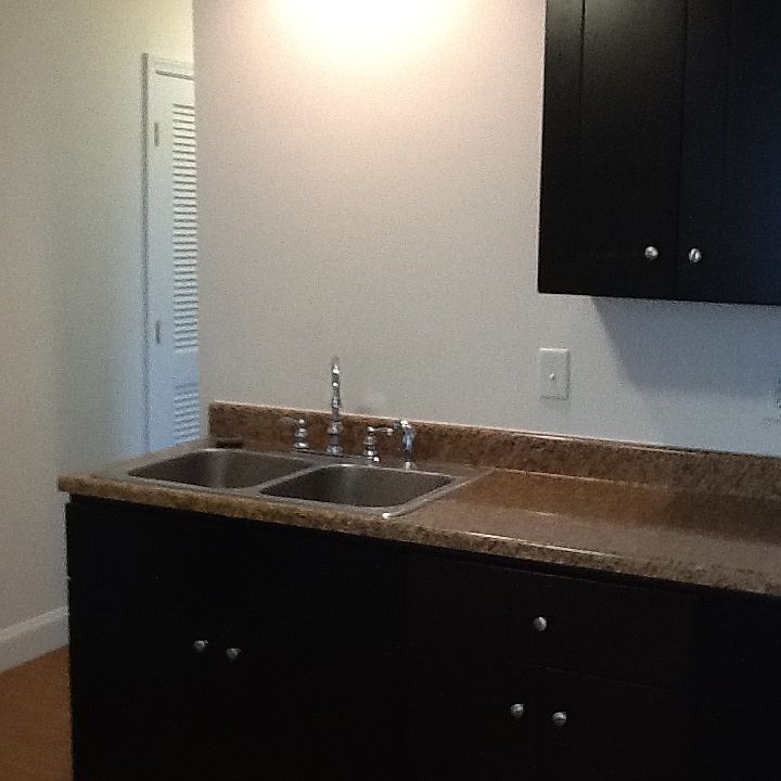1st image of 27803 Dartmouth St