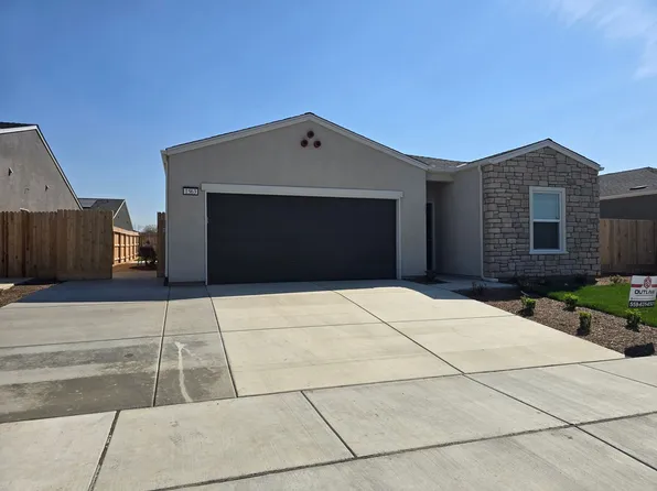 1563 N Mitchell St, Hanford, CA 93230