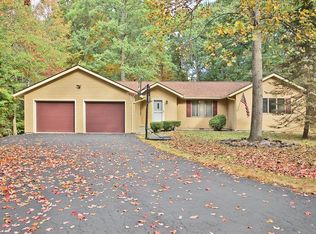 3 Schiavone Rd, New Windsor, NY 12553