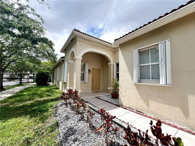 1901 Cedar Ct — Photo 12