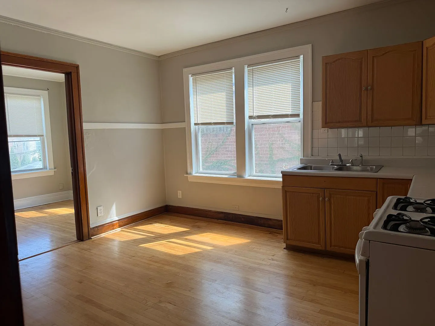 2 Bedroom apartment — Photo 3
