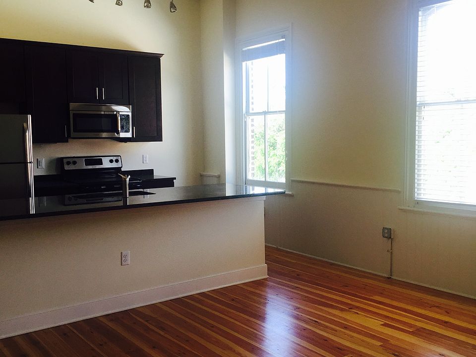 1st image of 1229 Hull St APT 9