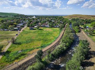 2121 Walnut Street, Milton-Freewater, OR 97862