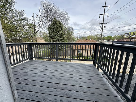 2nd image of 2846 Lapey St #2
