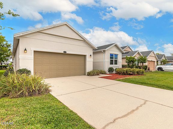 2nd image of 113 Gleneagle Grande Dr