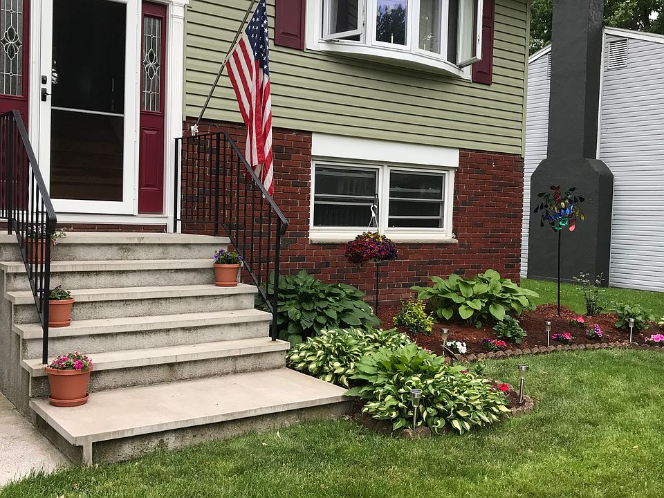 2nd image of 4798 Black Oak Dr